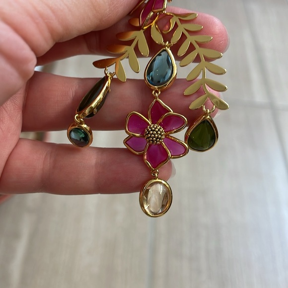 KATE SPADE UEC Pink and Gold Floral Statement Earrings - Picture 2 of 5